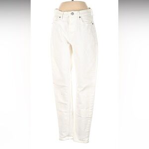 Everlane high rise straight Jean 
28 ankle